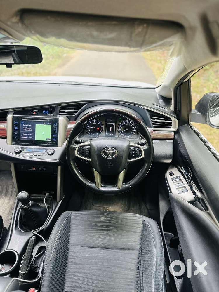 Toyota Innova Crysta 2.4 V, 2018, Electric