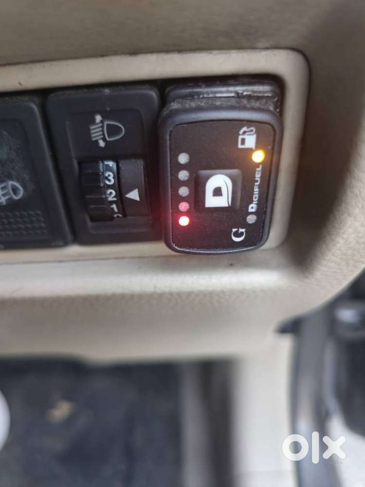 Maruti Suzuki Dzire 1.2 Vxi, 2012, Cng & Hybrids