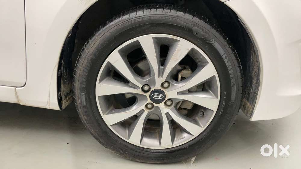 Hyundai Verna 1.6 Sx Vtvt, 2016, Petrol
