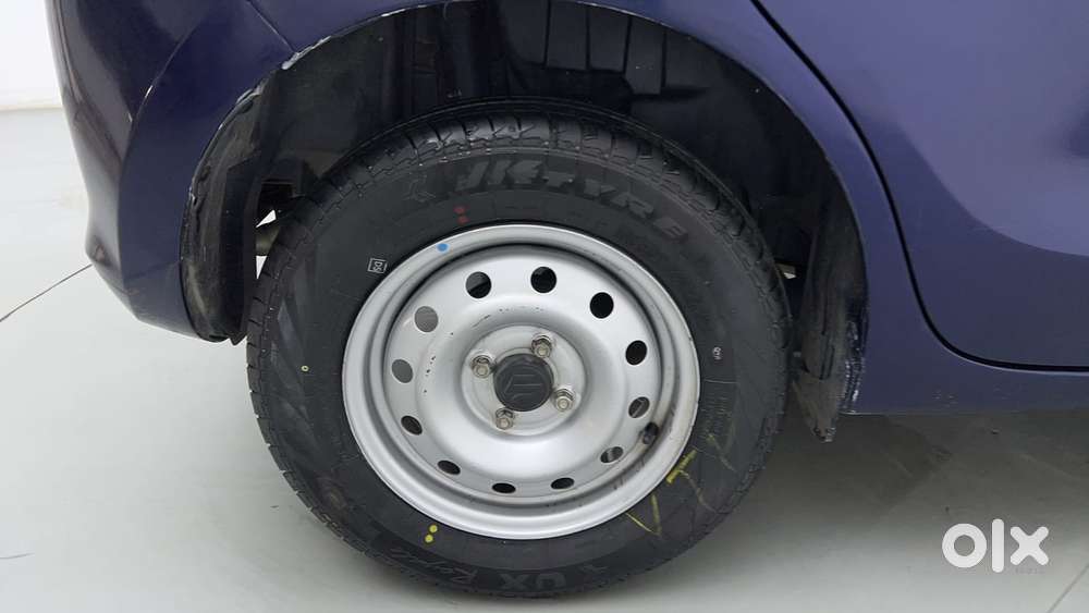 Maruti Suzuki Swift 1.3 Lxi, 2020, Petrol