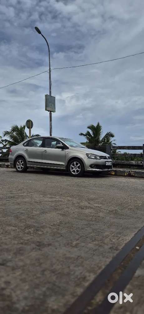 Volkswagen Vento Highline 2013 Petrol Manual