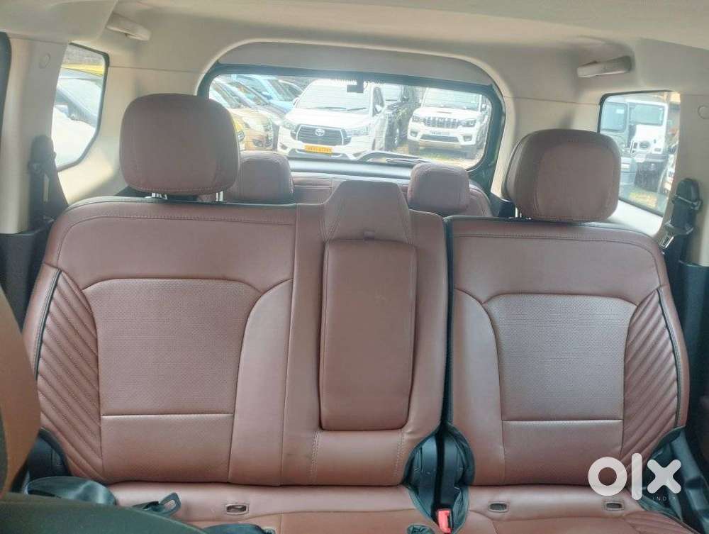 Mahindra Scorpio-n 2.2 Z6 Diesel Mt 7 Str, 2024, Diesel
