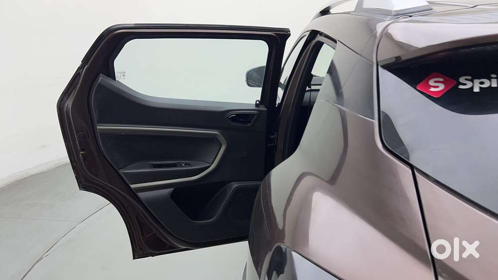 Renault Kiger Rxz Turbo Cvt, 2021, Petrol