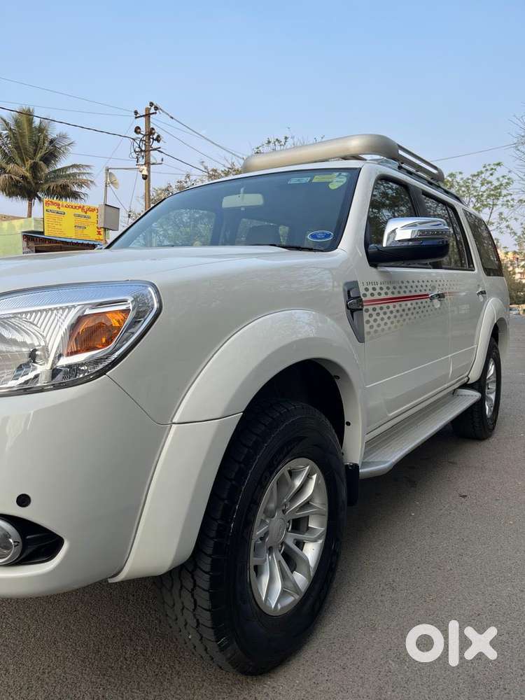 Ford Endeavour 2014-2015 3.0l 4x4 At, 2014, Diesel