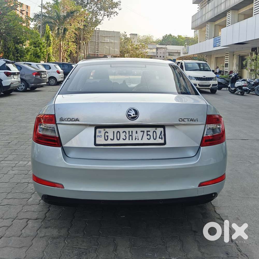 Skoda Octavia 2.0 Elegance Tdi Cr At, 2015, Diesel