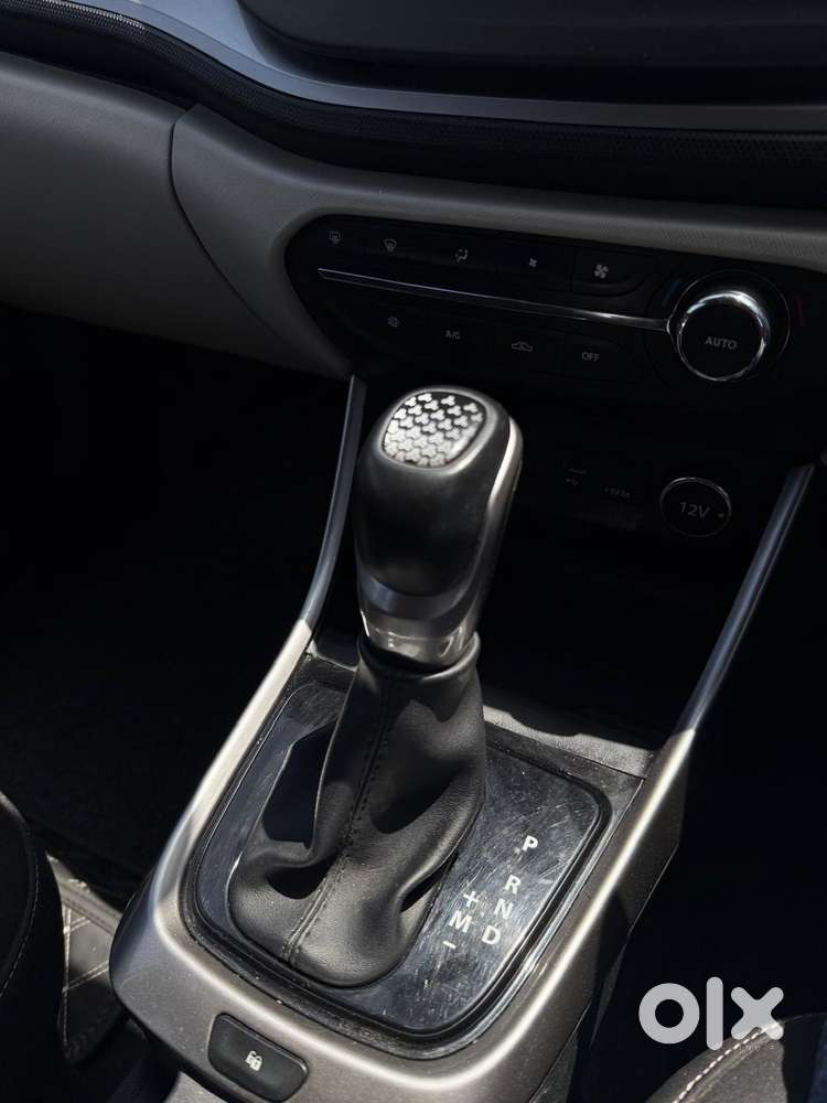 Tata Altroz Xza Plus (s), 2023, Petrol