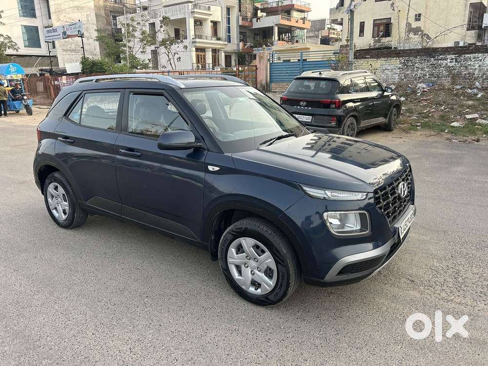 Hyundai Venue S 1.2 Petrol, 2021, Petrol