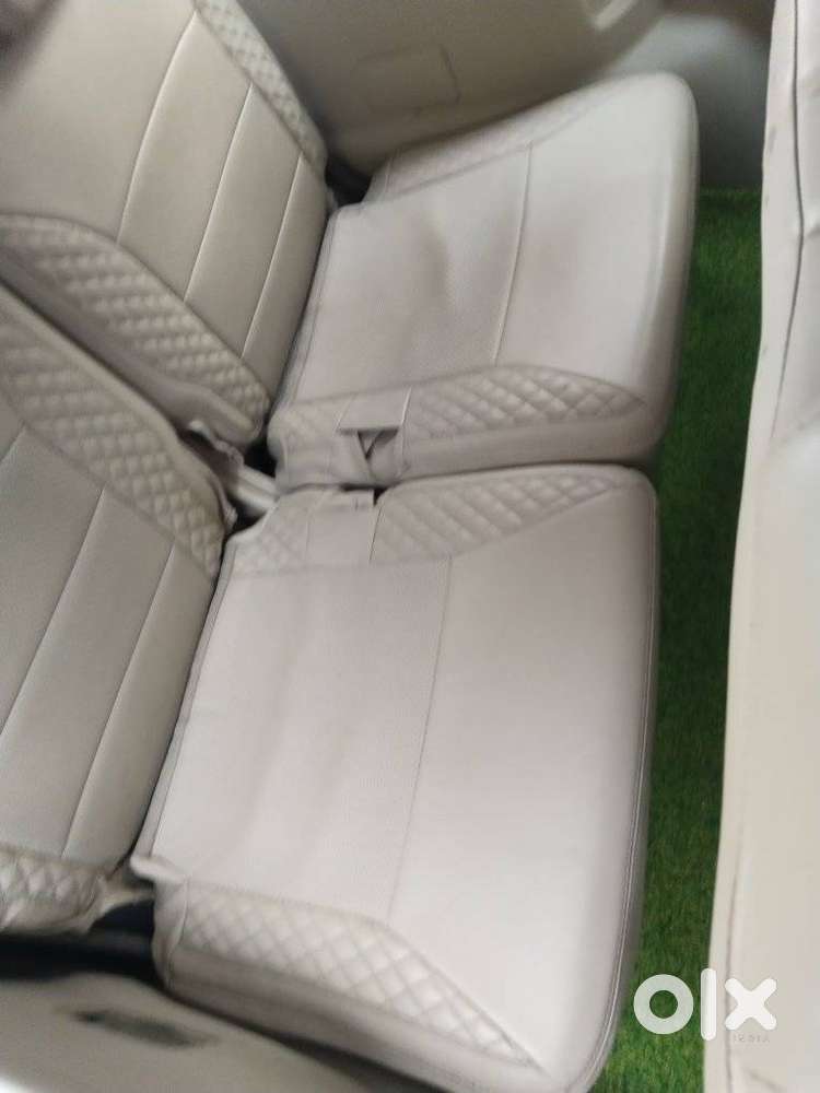 Maruti Suzuki Ertiga Vxi (o) Cng, 2023, Cng & Hybrids