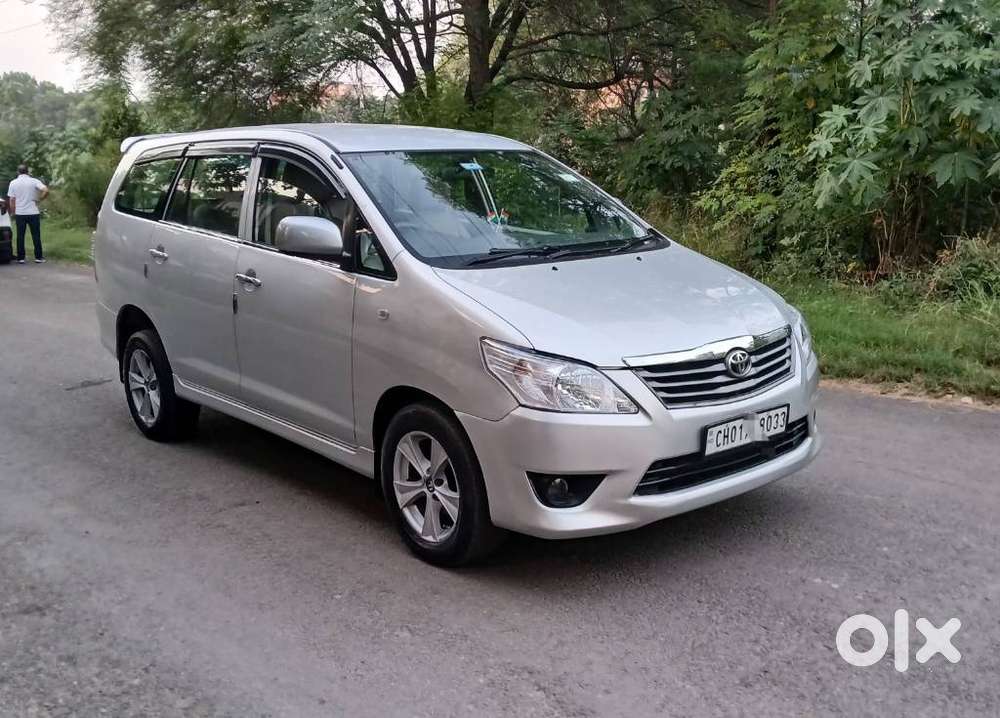 Toyota Innova 2.5 G (diesel) 7 Seater, 2012, Diesel