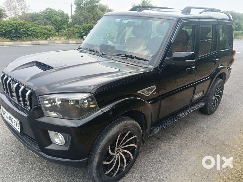 Mahindra Scorpio Classic 2.2 S 11 Mt 7 Str, 2021, Diesel