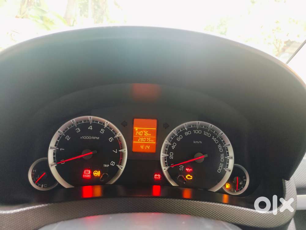 Maruti Suzuki Swift 1.2 Vxi (o), 2014, Petrol