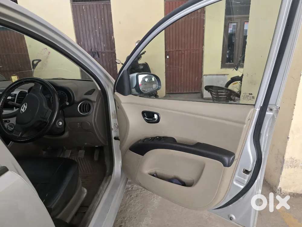 Car For Sell Hundai I10