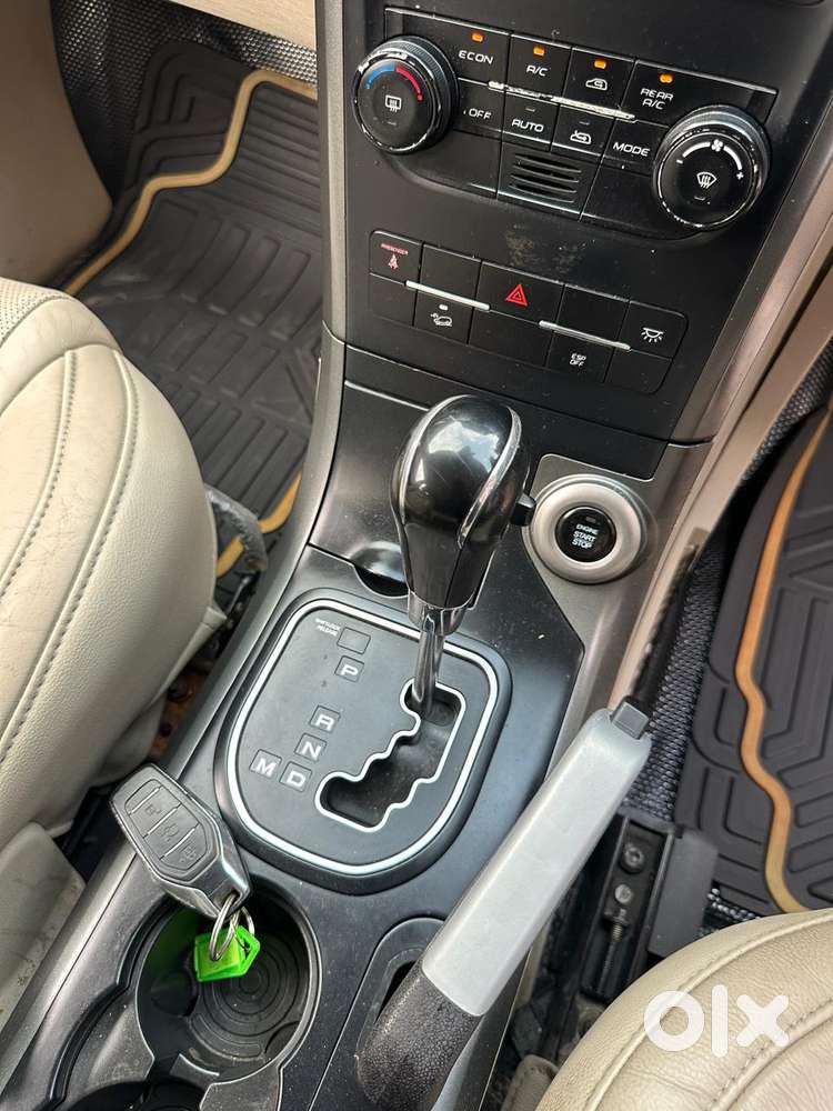 Mahindra Xuv500 W10 At, 2016, Diesel
