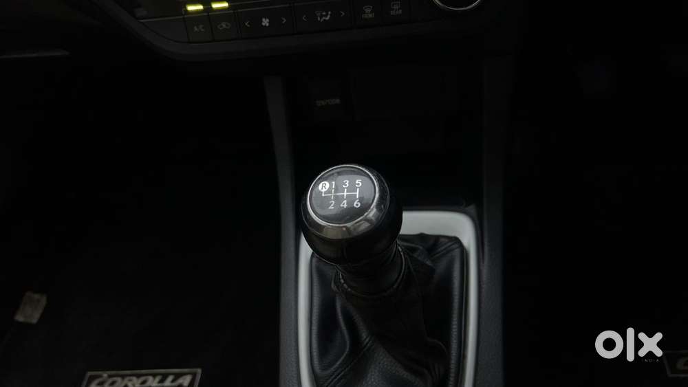 Toyota Corolla Altis 1.8 G, 2016, Petrol