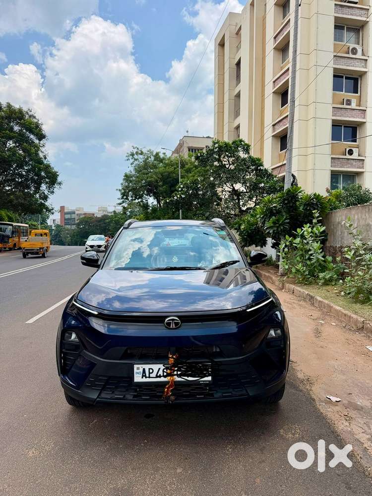 Tata Nexon 2025 Petrol Manual