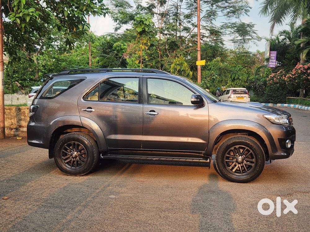 Toyota Fortuner 3.0 Ltd, 2015, Diesel