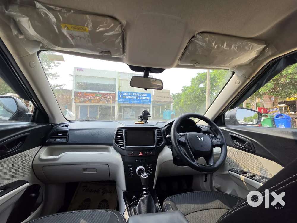 Xuv300 2023- (34500 Kms ) Cng Kit