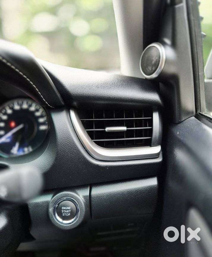 Toyota Fortuner 4x2 At 2.7 Petrol, 2024, Petrol