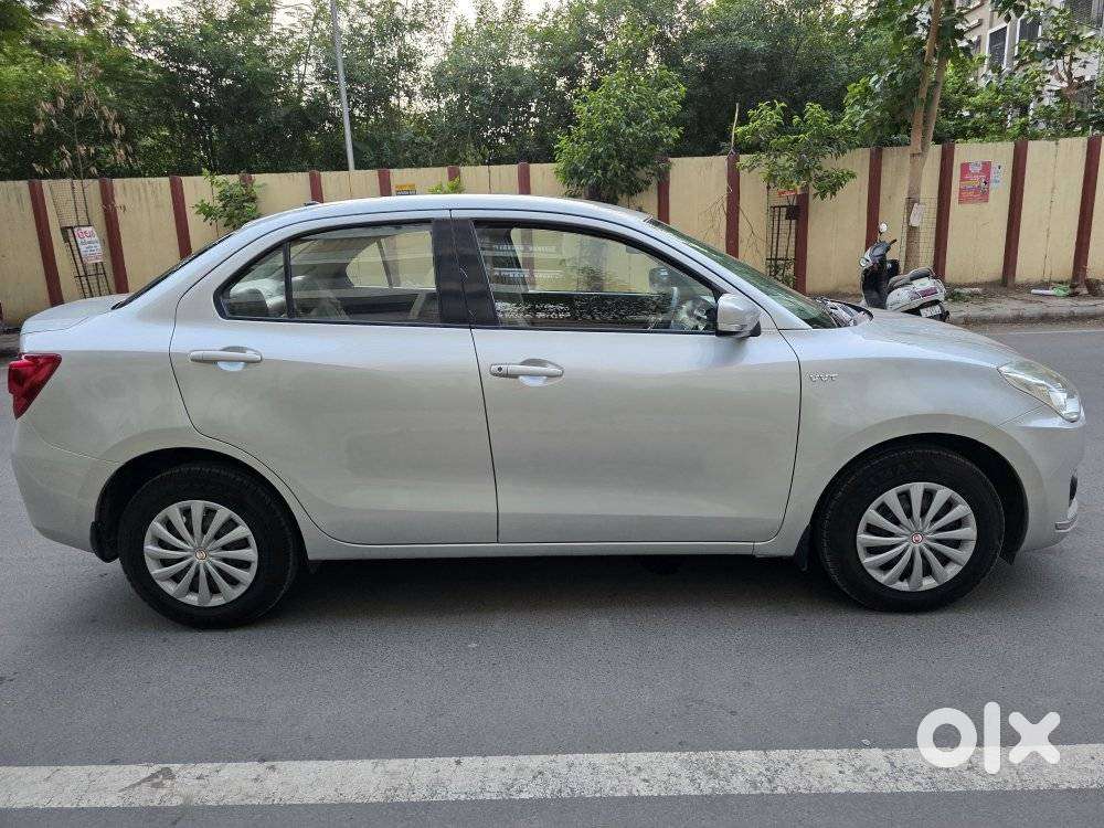 Maruti Suzuki Dzire 1.2 Vxi Amt, 2017, Petrol