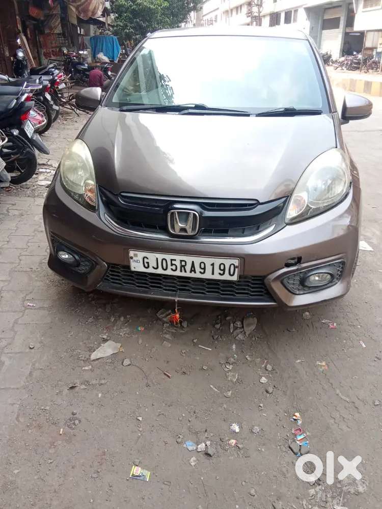 Honda Brio V Automatic 2016