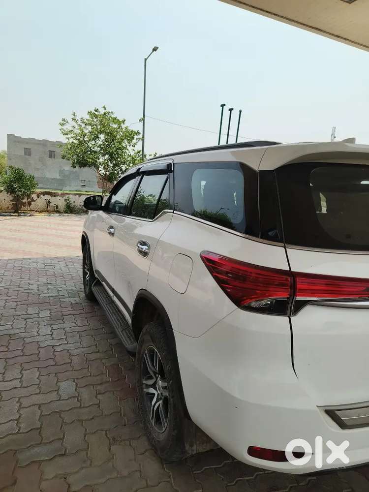 Toyota Fortuner 2019 Diesel 112000 Km Driven