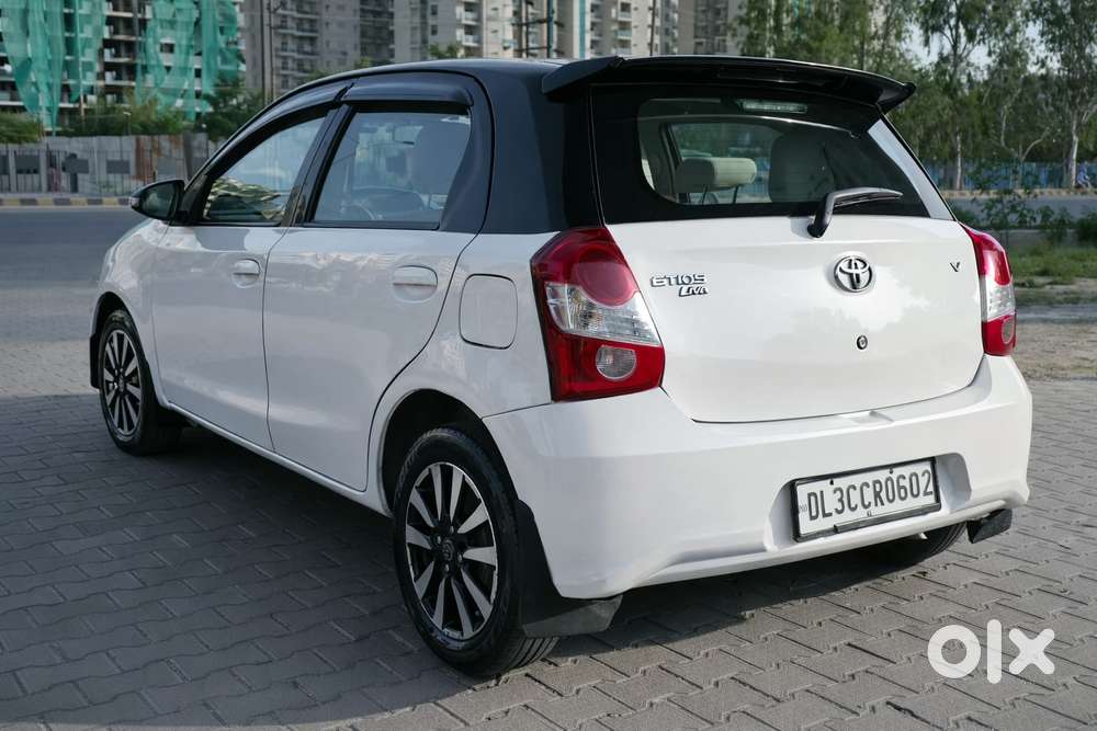 Toyota Etios Liva 1.2 Vx Dual Tone Limited Edition Petrol, 2019, Cng..