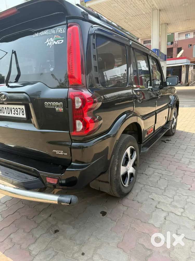 Mahindra Scorpio Classic 2020