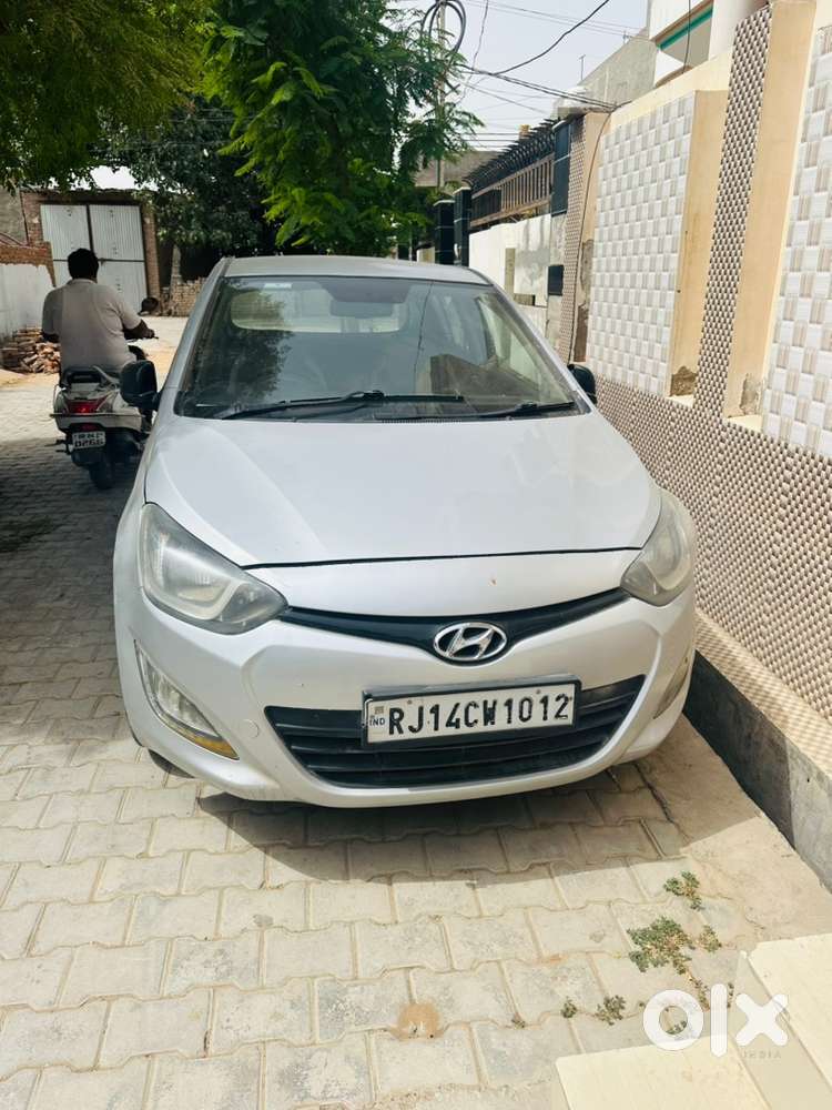 Hyundai I20 Sportz 2014 Petrol And Cng Well Maintained