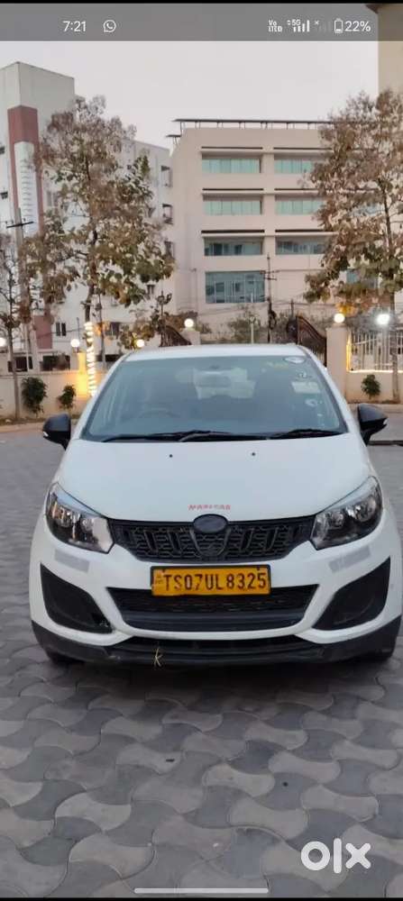 Mahindra Marazzo Plus 2022 Car