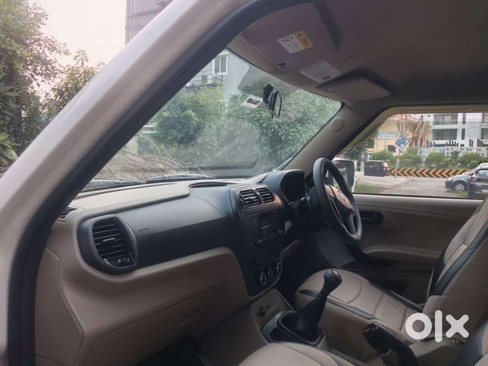 Mahindra Tuv 300 T6 Plus, 2019, Diesel