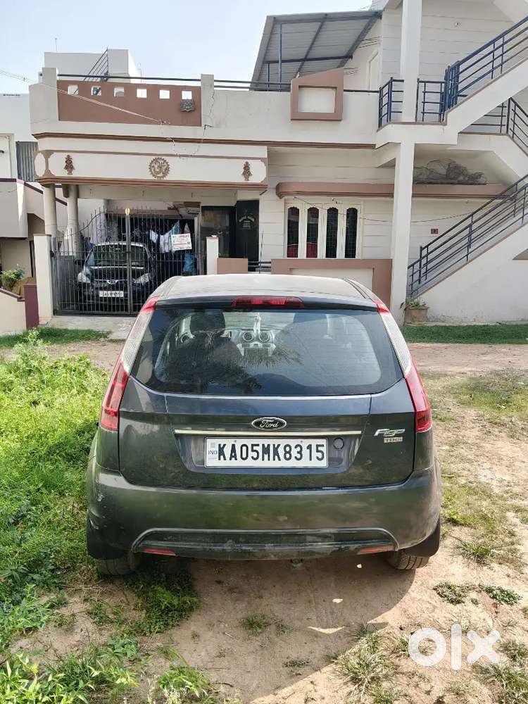 Mind Condition Good Car With Showroom Maintenance