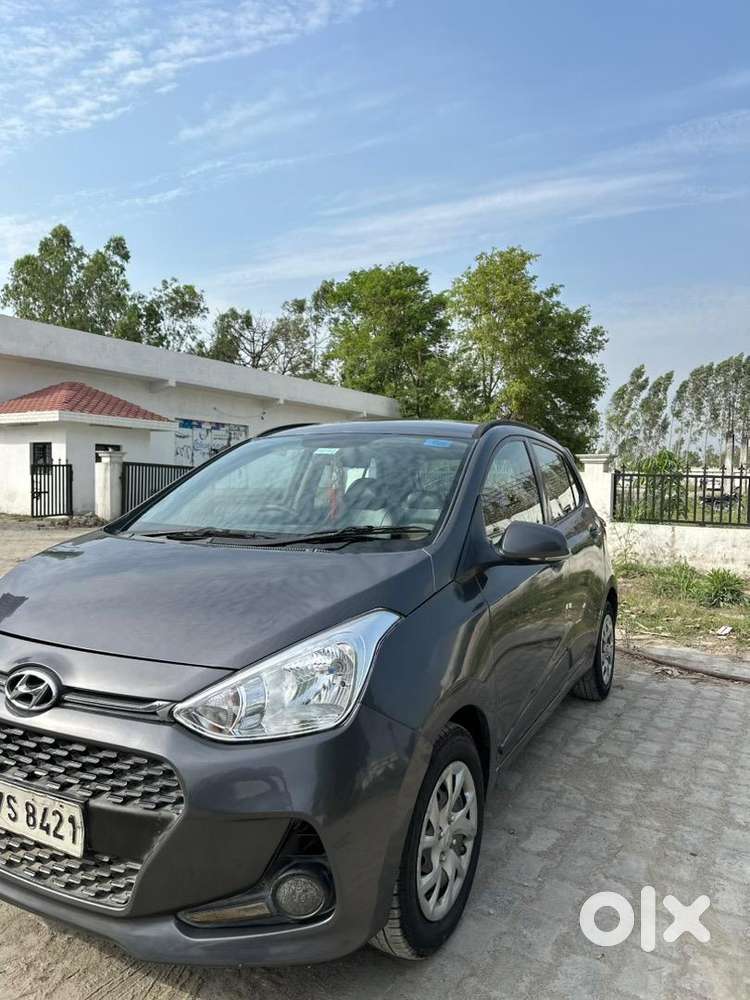 Hyundai Grandi10 Sports Petrol Bs6 Well Maintained.