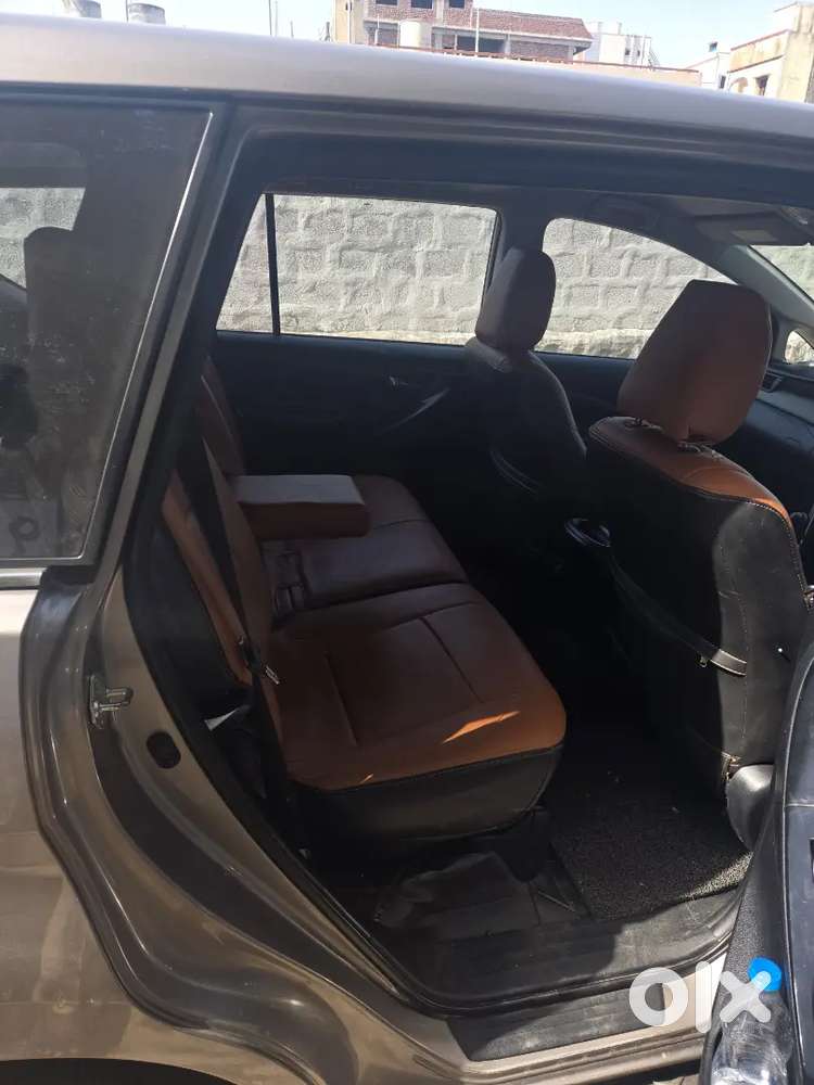Toyota Innova Crysta 2018 Diesel 225000 Km Driven