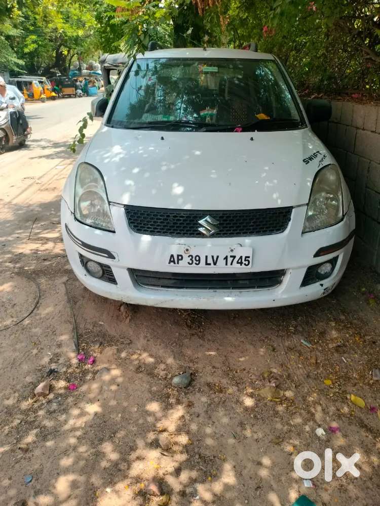 Maruti Suzuki Swift Dzire Tour 2016 Diesel 95000 Km Driven