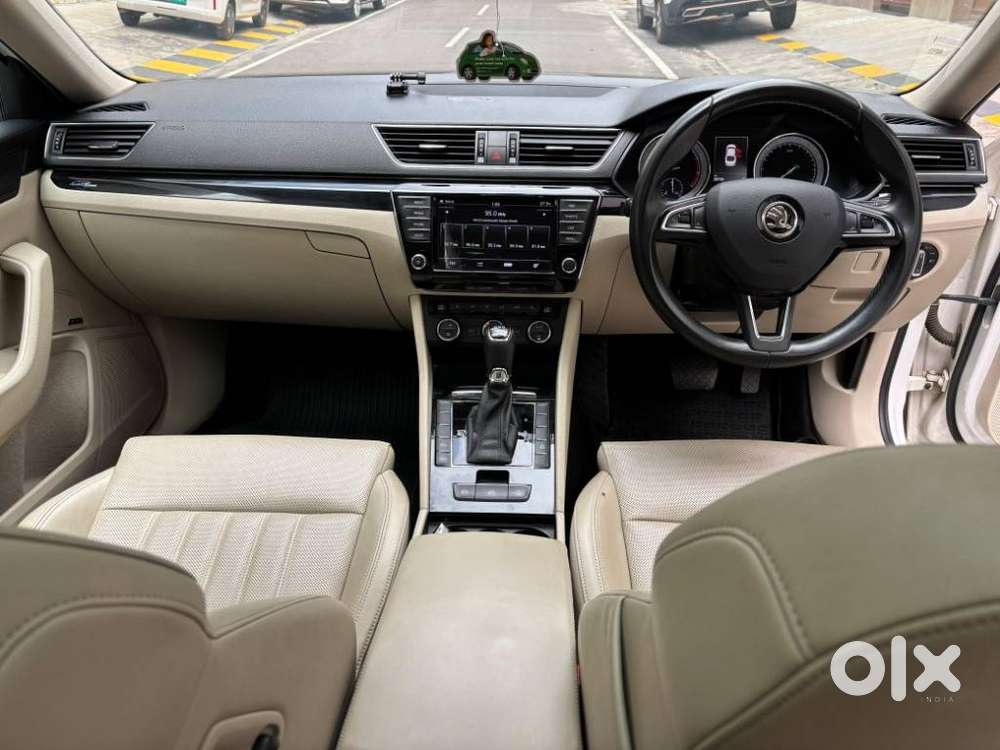 Skoda Superb Lk 1.8 Tsi At, 2017, Petrol