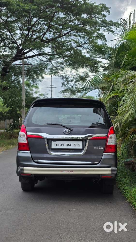 Toyota Innova 2.5 V 8 Str, 2015, Diesel