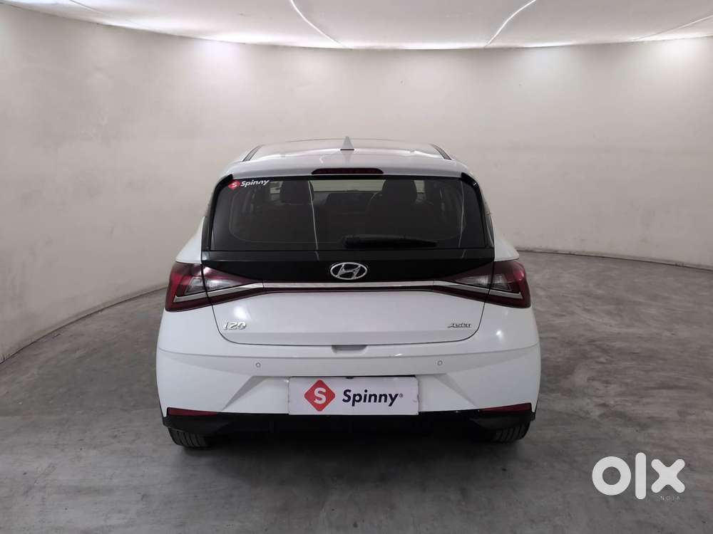 Hyundai New I20 1.2 Asta (o) Ivt, 2023, Petrol