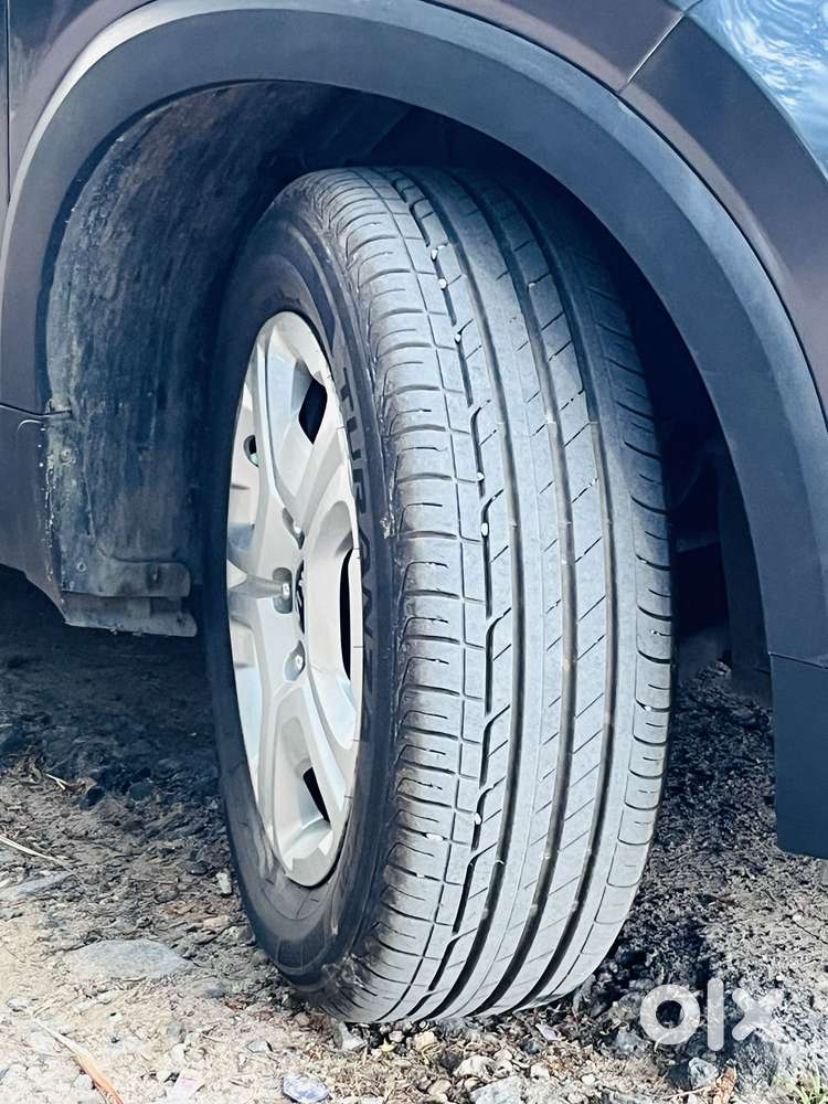 Kia Sonet, 2021, Petrol