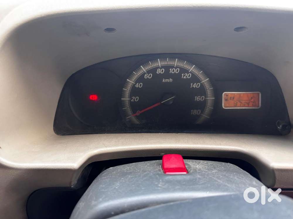Maruti Suzuki Eeco 5 Seater Standard, 2013, Petrol