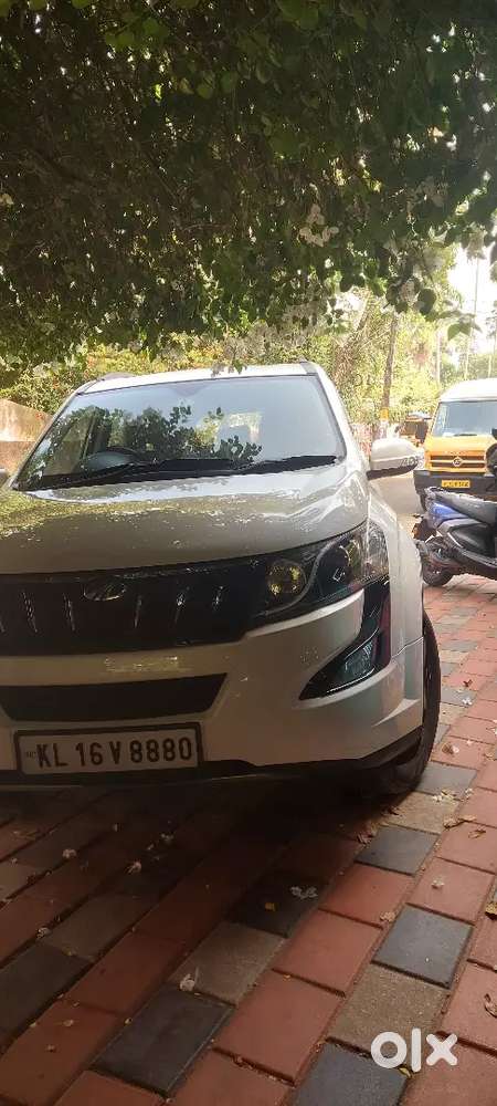Mahindra Xuv500 2019 Diesel 90000 Km Driven