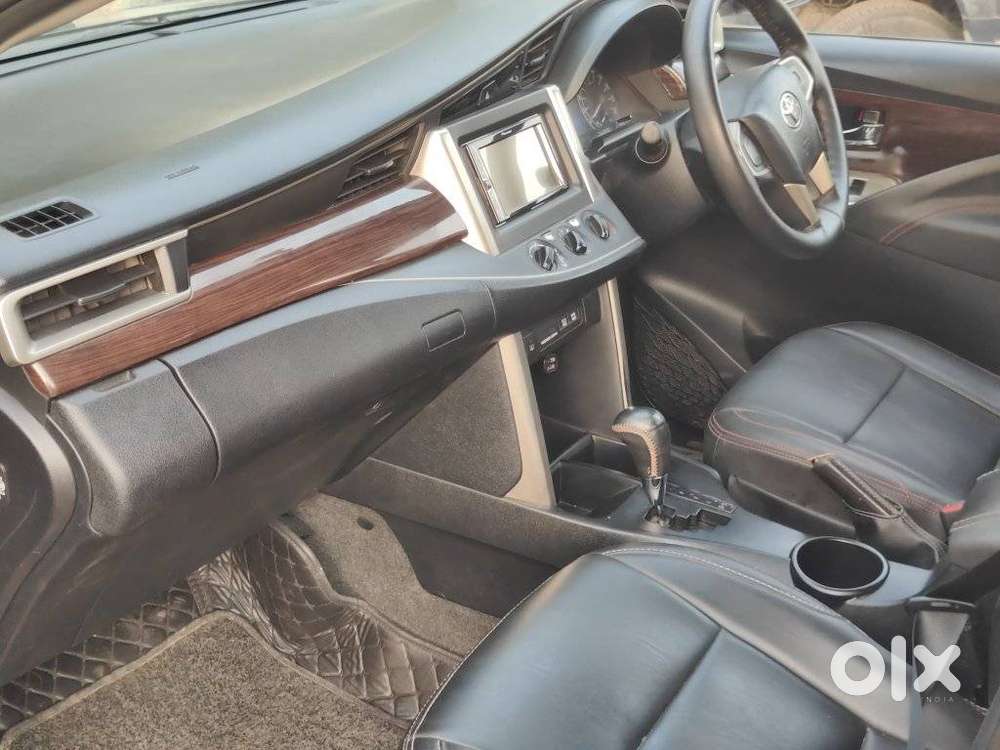 Toyota Innova Crysta 2.8 Gx At 8s, 2018, Diesel