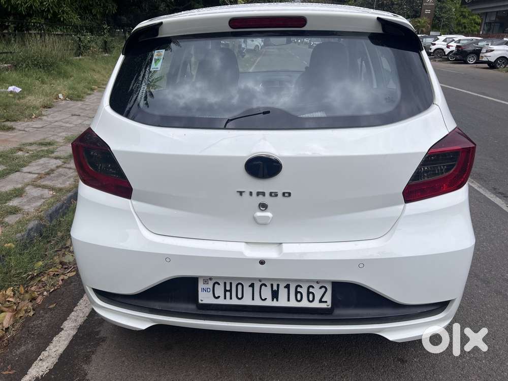 Tata Tiago 1.2 Revotron Xt (o), 2024, Petrol