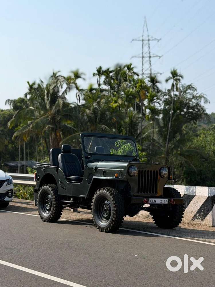 Willys 1972 Model