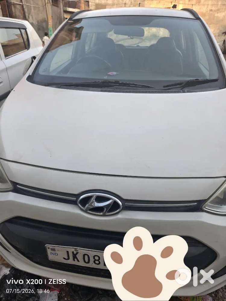 Hyundai Grand I10 Sportz 2014 Model