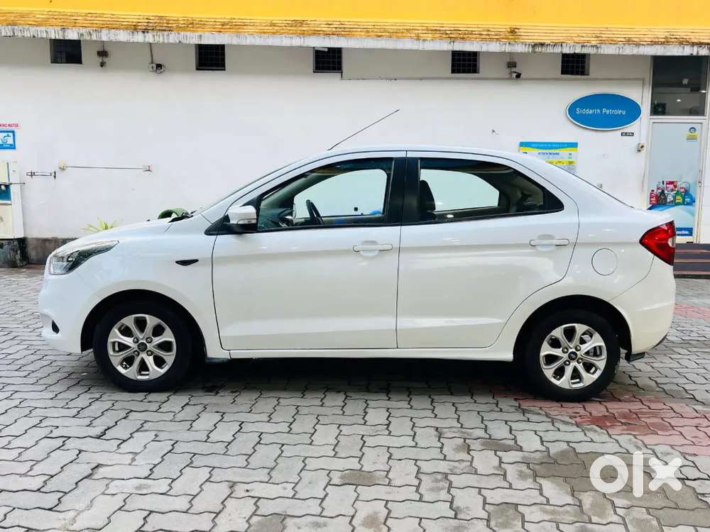 Ford Aspire Titanium Blu 2017 Diesel Manual