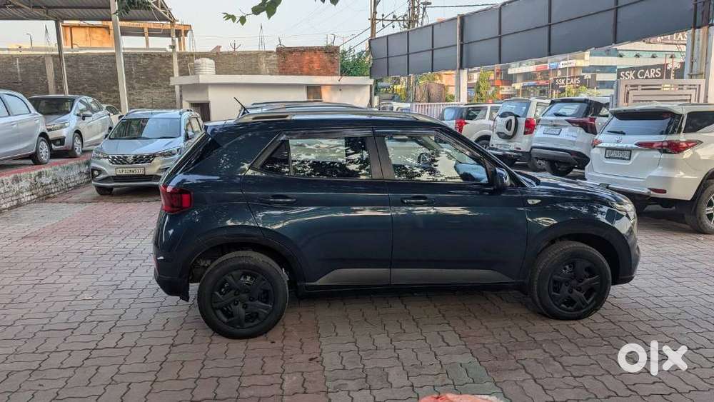 Hyundai Venue S Plus Mt 1.2 Kappa, 2021, Petrol