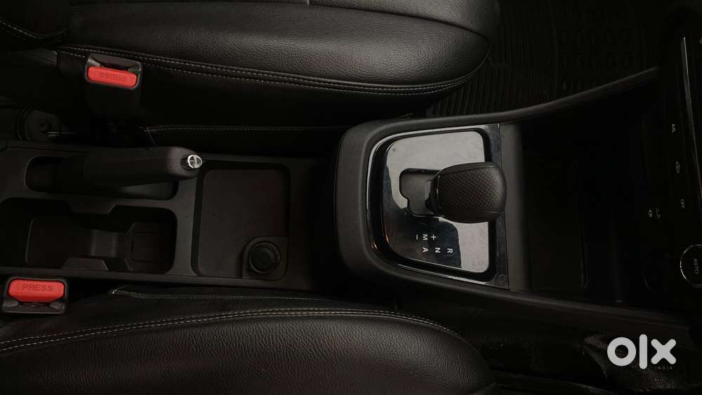 Tata Punch Creative Amt, 2022, Petrol