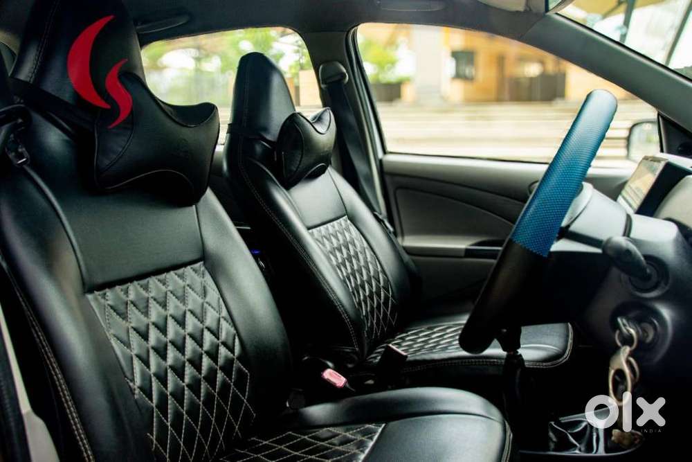 Toyota Etios Liva G, 2011, Petrol