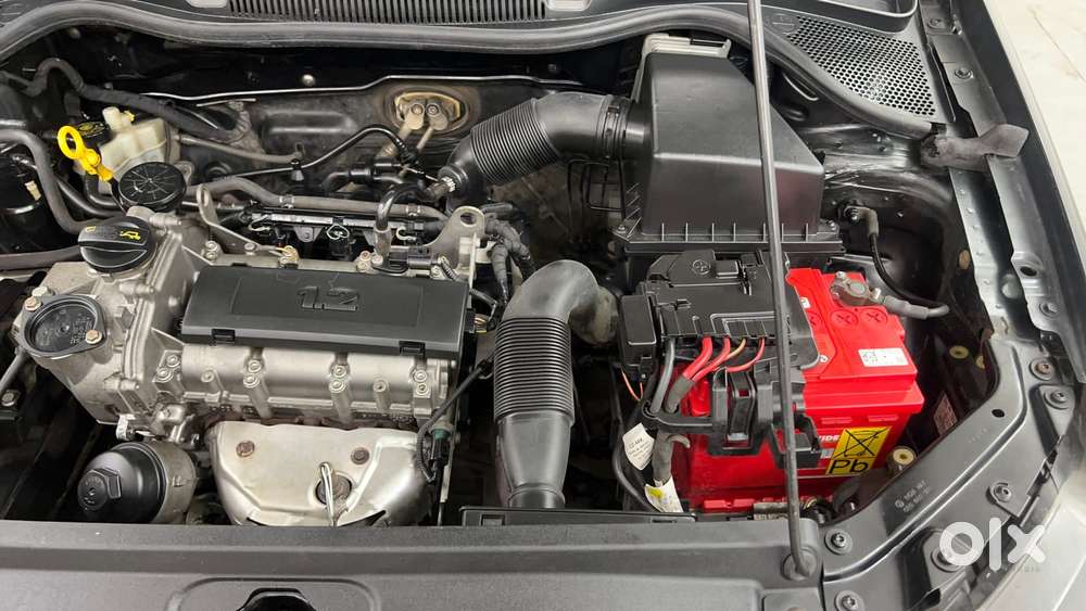 Volkswagen Polo Petrol Comfortline 1.2l, 2015, Petrol