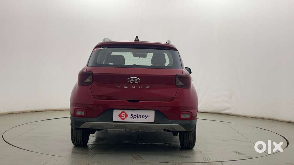 Hyundai Venue 1.2 S Plus, 2022, Petrol